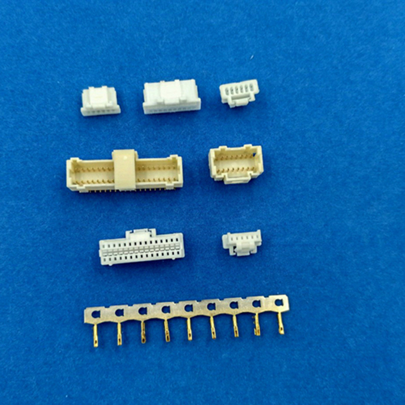 1.0mm Pitch Wire To Board Connector Housing معادل برای مولکس 501189 با تماس مسو PA66